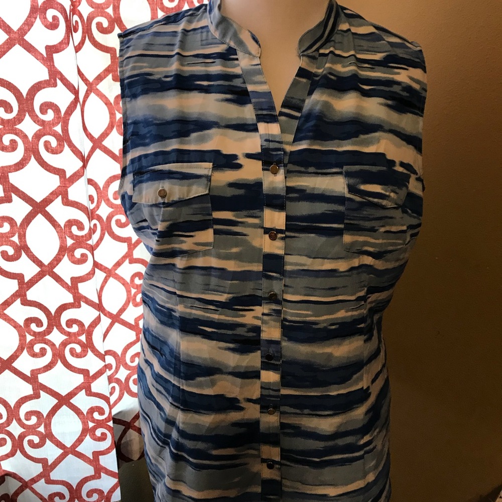 Women’s Blouse